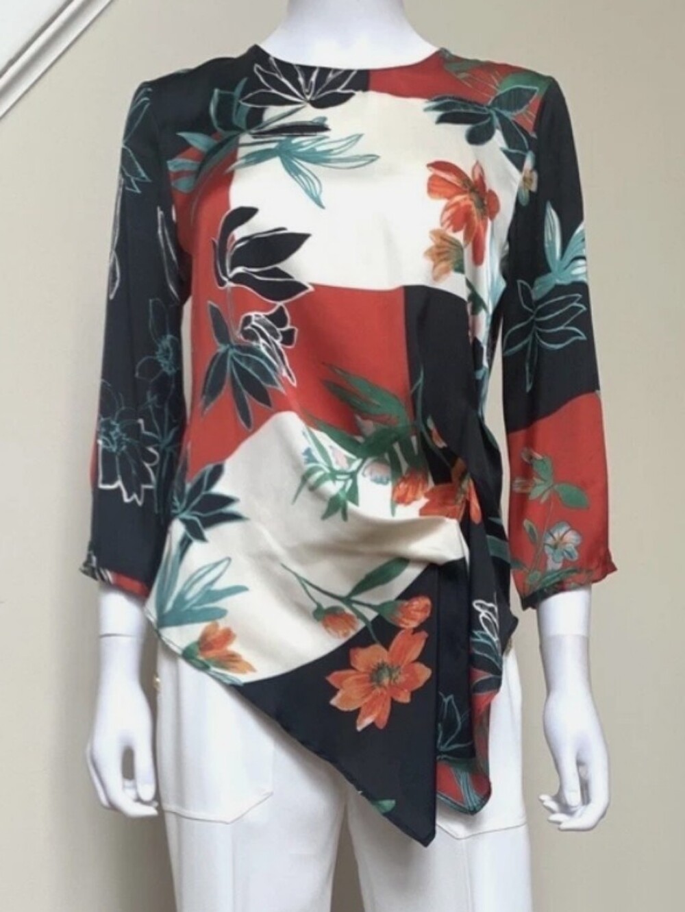 NWT Zara Asymmetrical Satin Floral Blouse - Picture 6 of 7